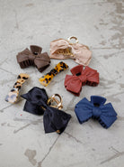 BCAMANDA bow hair claw - Camel - Black Colour