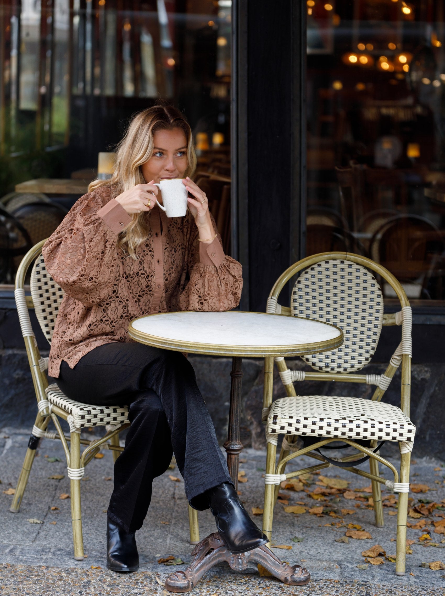 BCMARIE lace shirt - Frappe - Black Colour
