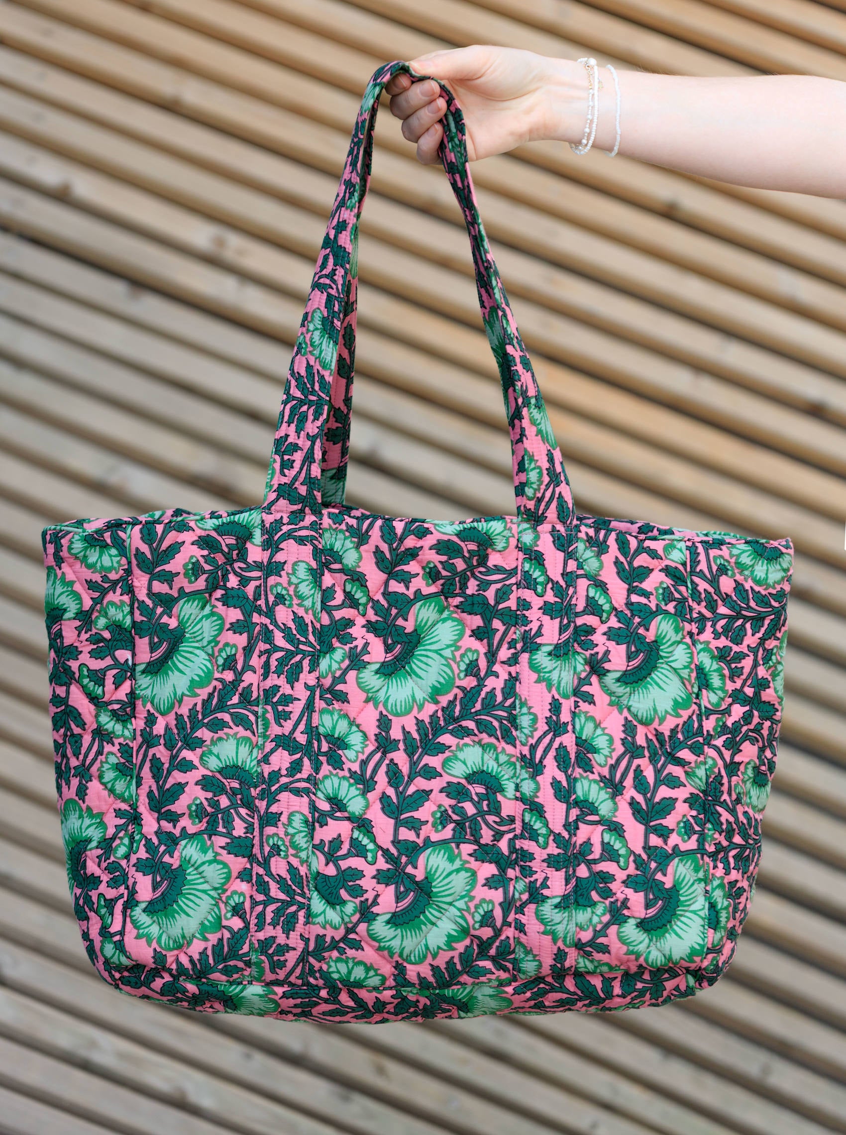 BCFLORA quilted tote bag - Pink Dahlia - Black Colour